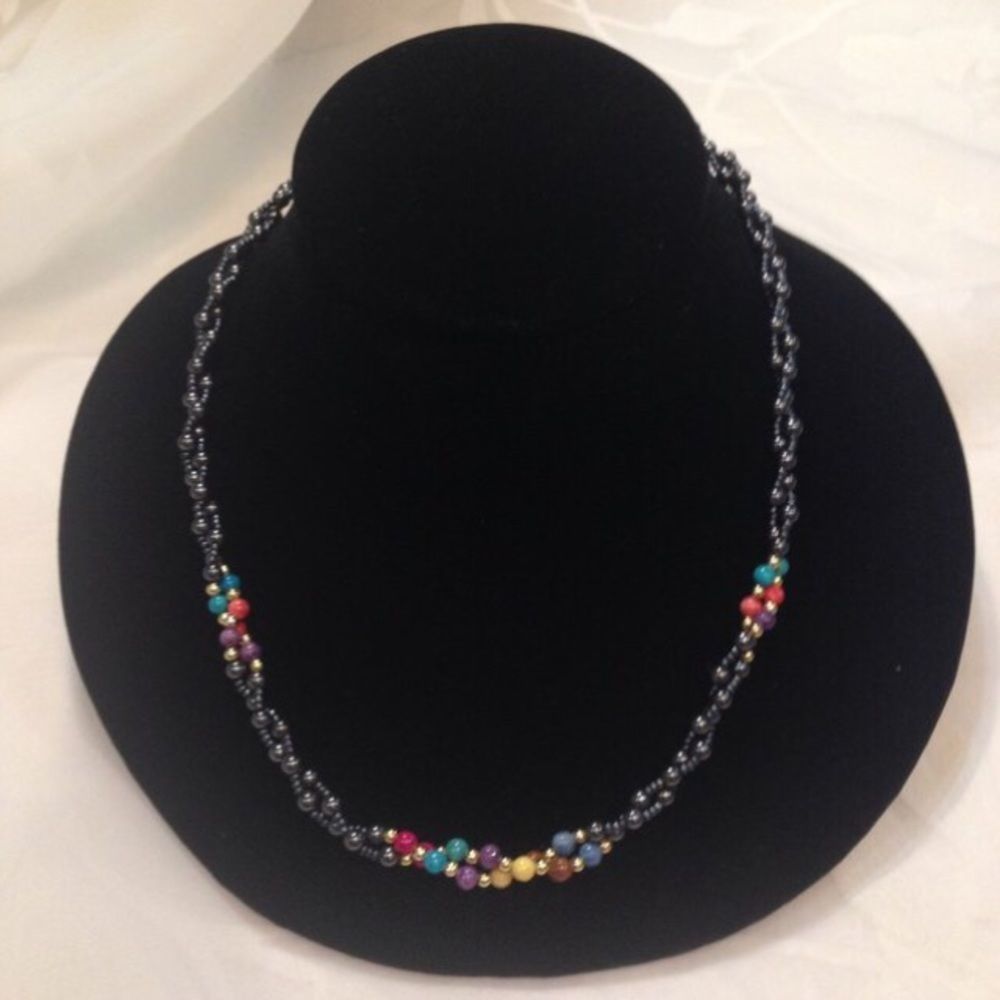 Vintage Double Strand Hematite And Bead Necklace - Picture 2 of 2